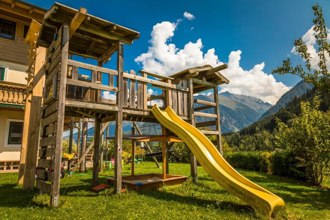 Bio-Bauernhof Obertrattenbachhof Neukirchen am Großvenediger Eksteriør billede